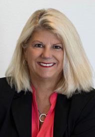 Jeanne Rackers headshot